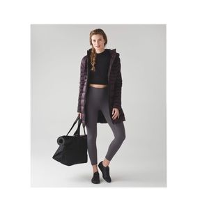 Lululemon Dark Carbon Aligns Size 2 NWT